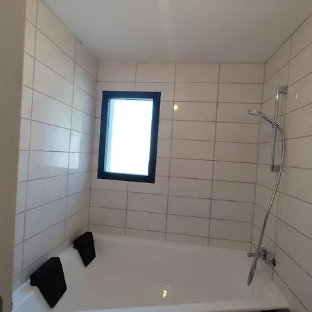 Maison 4 11personnes Grand Jardin