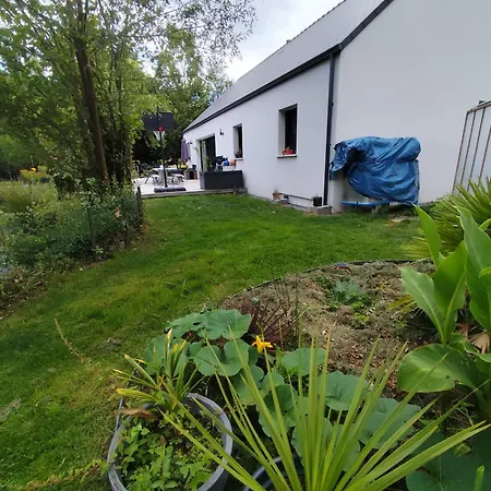 Maison 4 11personnes Grand Jardin Casa vacanze Donges